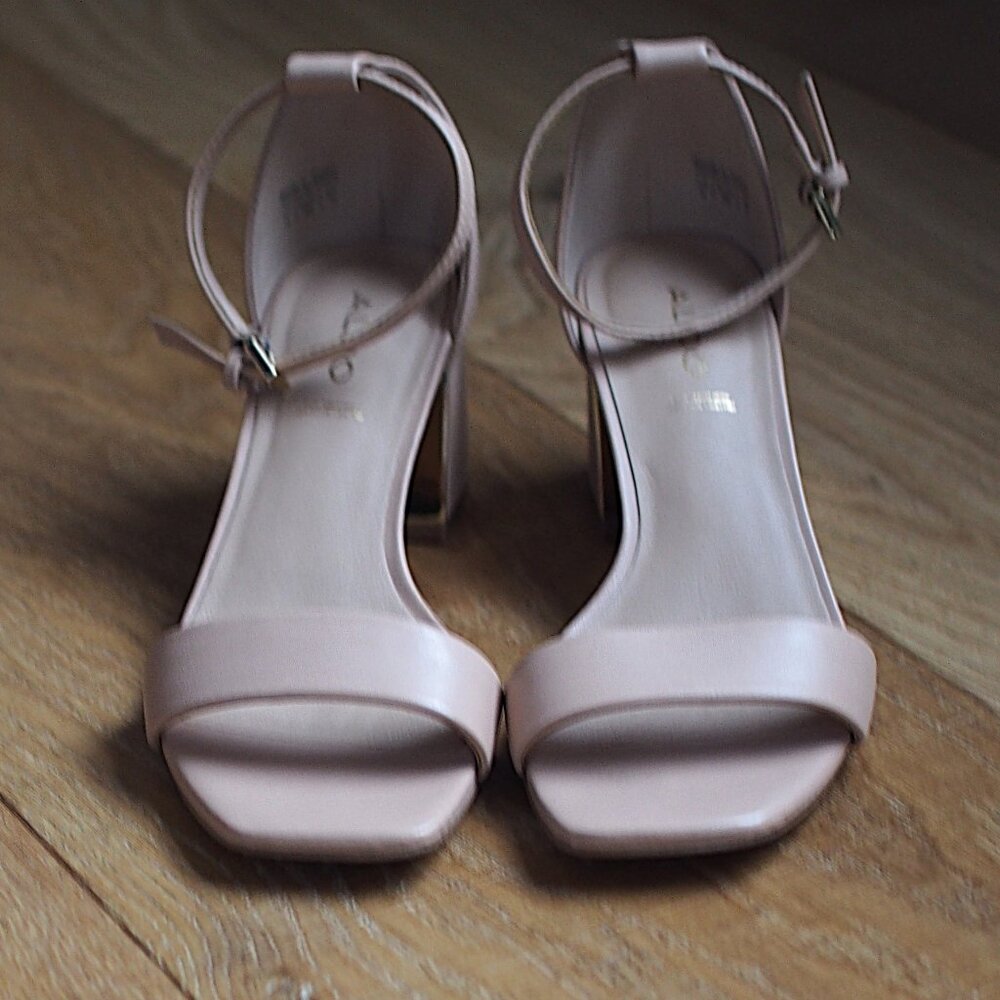 Aldo | Leather Kedeaviel Block Heeled Sandal - Picture 5 of 8